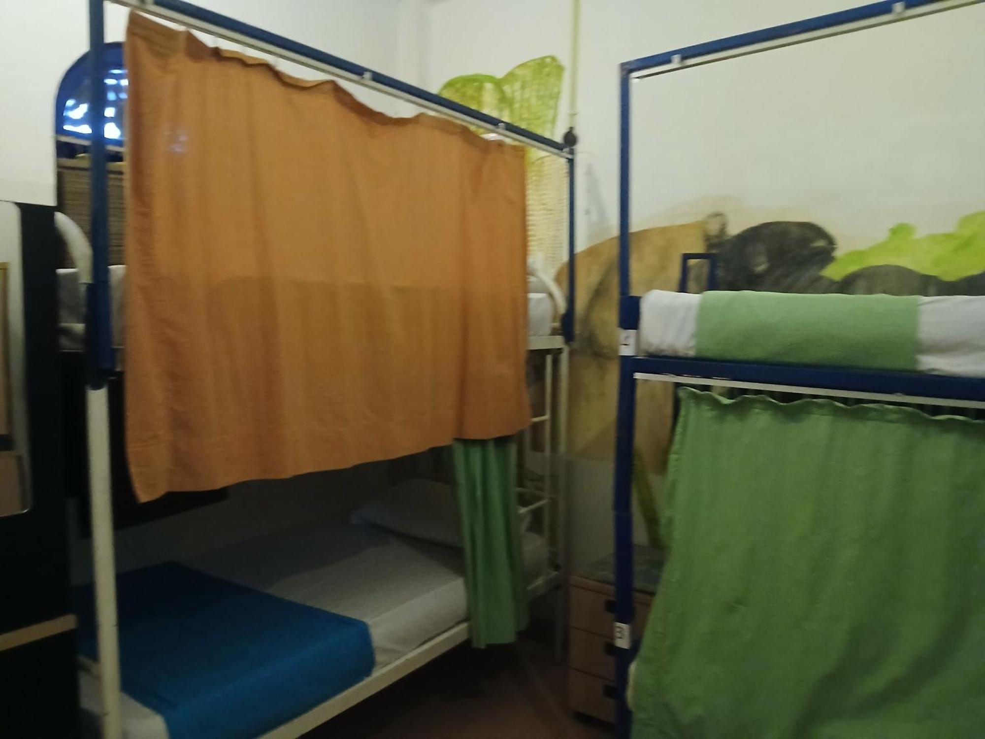 Asrama Seconds -